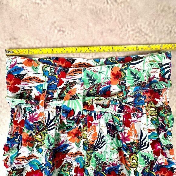 Noisy May Women's Floral Dragon Print Shorts Tropical Parrot Palm Size S - Picture 6 of 12